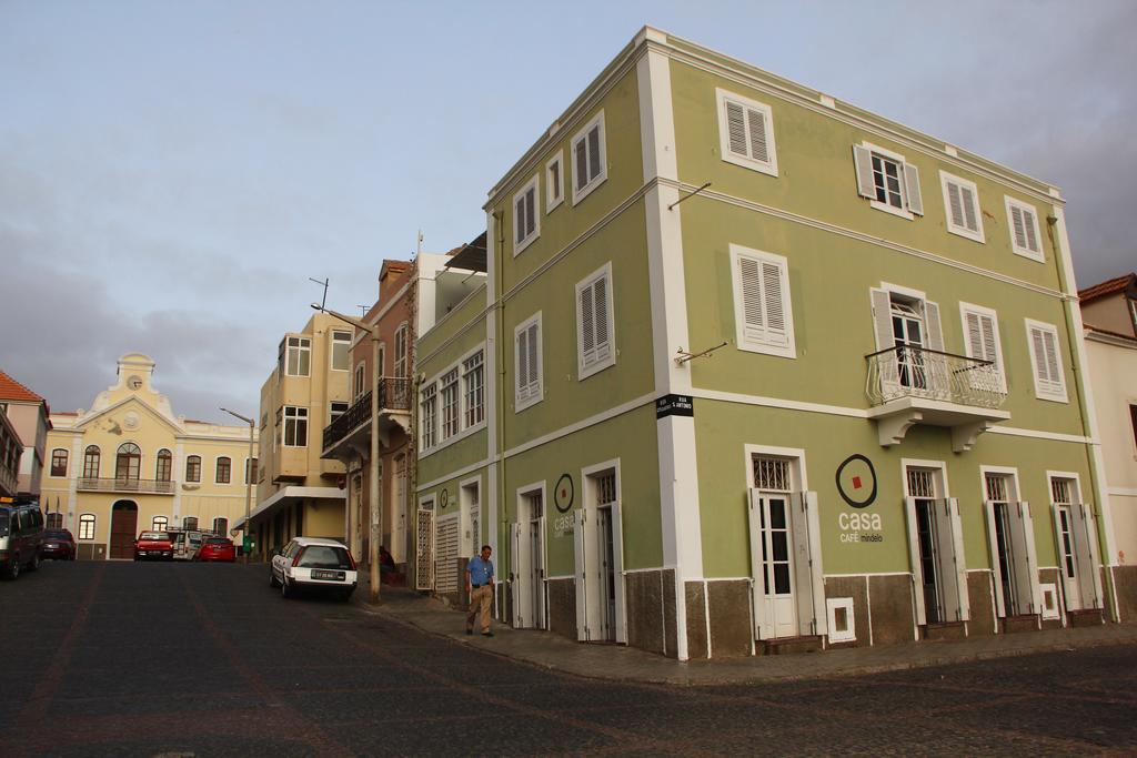 Casa Cafe Mindelo Hotell Exteriör bild