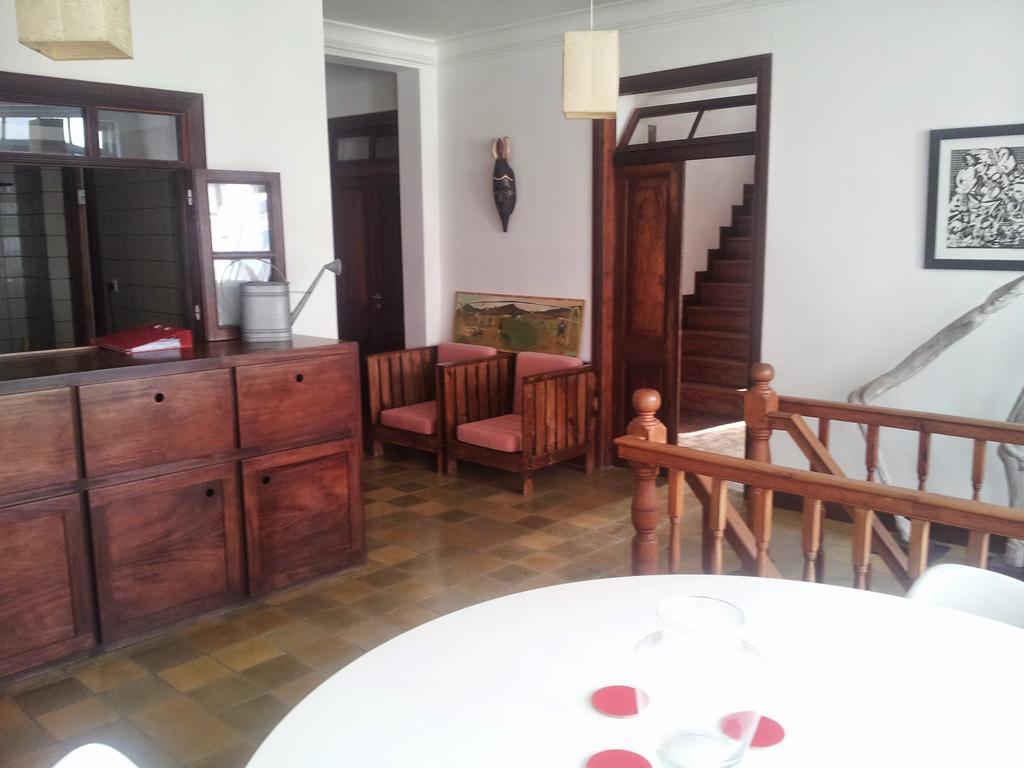 Casa Cafe Mindelo Hotell Exteriör bild